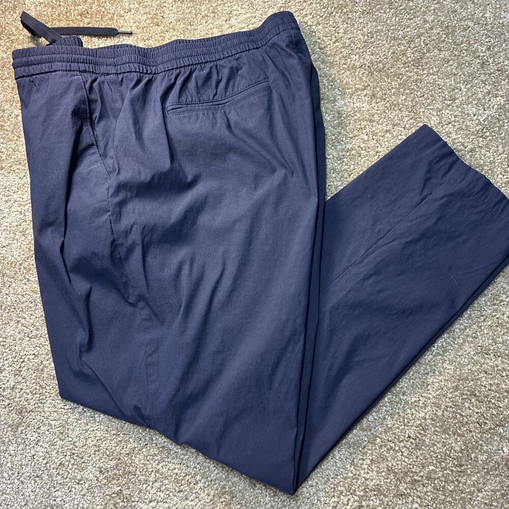 GAP Pants Men's XL Navy Easy Care Tech Pants Nylon Stretch Drawstring